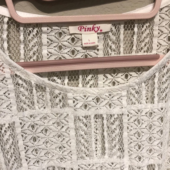 Sheer white blouse with crocheted detailing! - Picture 2 of 5